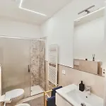 בית נופש Exclusive Luxury With Private Parking