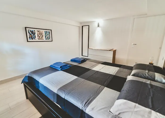 Exclusive Luxury With Private Parking * Ravenne